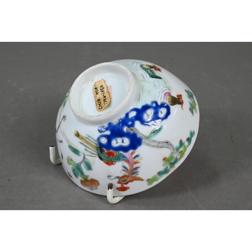 342 - A 19th century Chinese Wucai tea bowl painted with a phoenix, red-crowned crane, ducks and flowers i... 