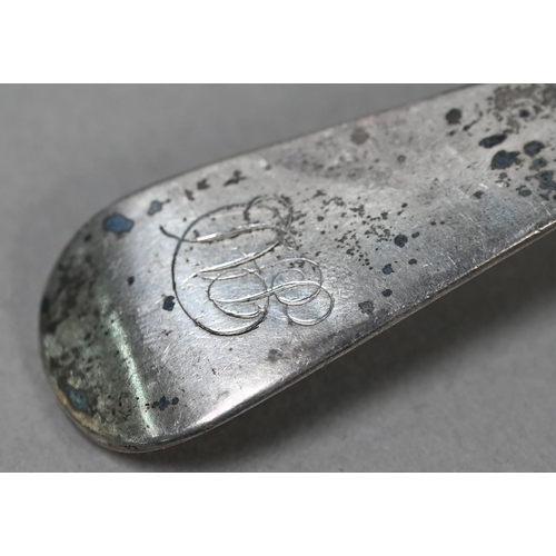 35 - A George III silver old English pattern stuffing spoon, George Smith & William Fearn, London 179... 