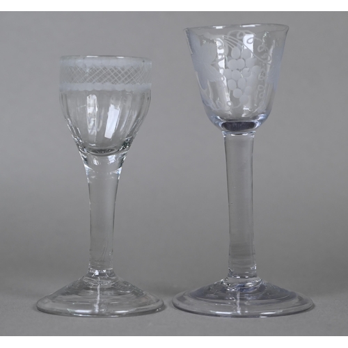 538 - A Georgian cordial glass with vine-etched ogee bowl on plain stem and conical folded foot, 14.3 cm h... 