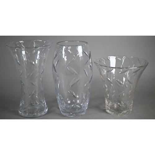 552 - Clyne Farquharson: three leaf-pattern vases, signed and dated (19)39/40 (one undated), 18 cm/24 cm/2... 