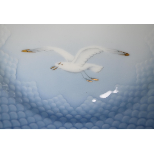 590 - A Bing & Grondahl (Copenhagen) Seagull pattern dinner/tea service with fading blue scale decorat... 