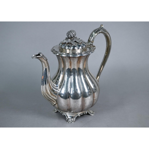 81A - A Barker-Ellis retail heavy quality silver coffee pot of reeded baluster form with melon finial and ... 