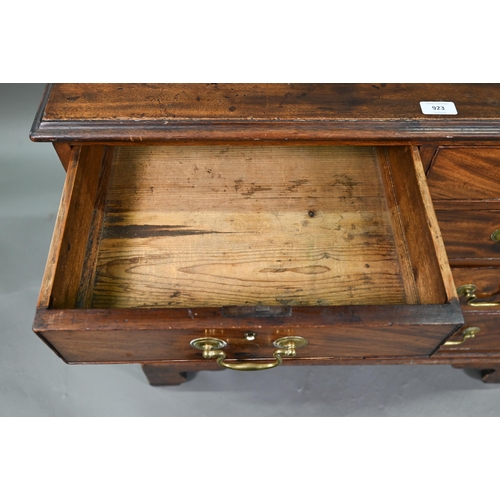 923 - A George III mahogany chest four long graduated drawers, with brass swan-neck fittings, raised on sh... 