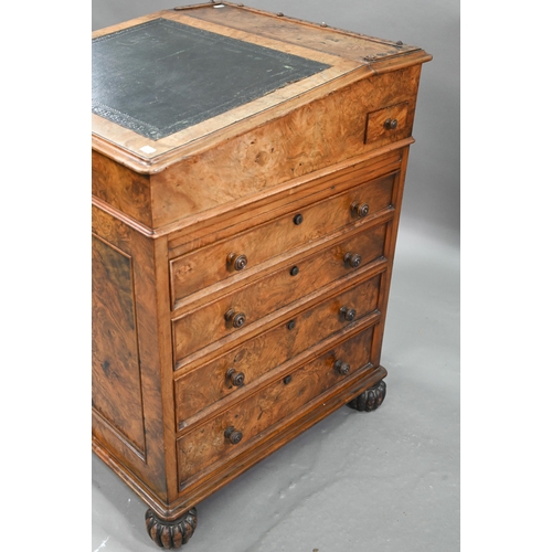 935 - A William IV burr walnut davenport, stamped T. Wilson, London, the sliding slope top with 3/4 spindl... 