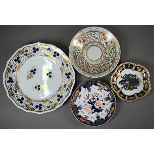 593 - A set of six Royal Crown Derby Imari coffee cans and saucers, 1927, to/w an Imari trio 1976, a 22 cm... 