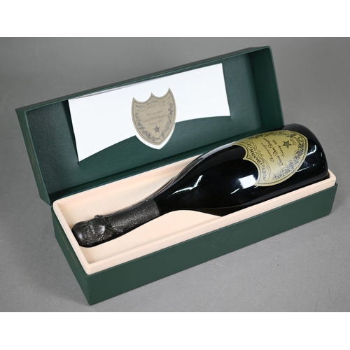 1149 - A boxed bottle of 1995 vintage Dom Perignon champagne