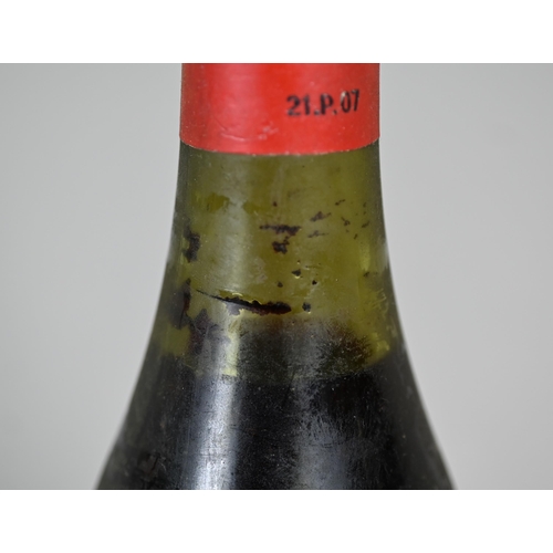 1150 - A bottle of Chambolle-Musigny (Domaine Comte Georges de Vogüé) 1983 bottle no 009174 (no warranty of... 