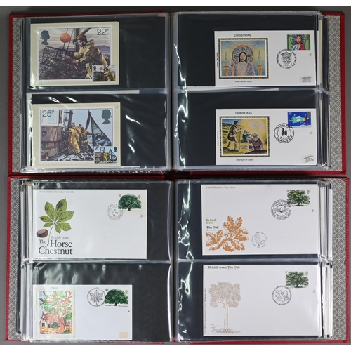 996 - Six albums of first day covers 1973 - 82, including signed issues - Selwyn Lloyd (2), Margaret Thatc... 