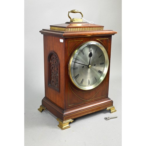 785 - A continental late 19th/20th century brass mounted walnut cased eight-day bracket clock, the two tra... 