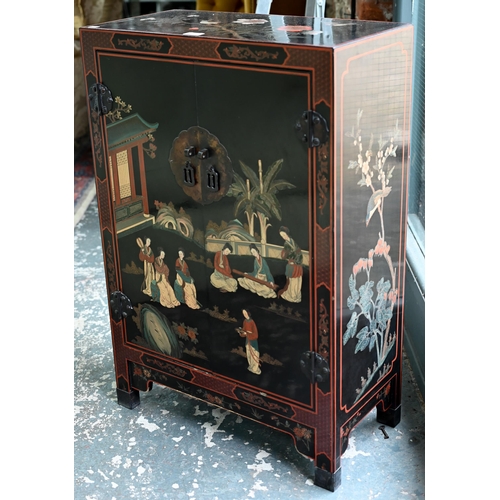 118 - A Japanese black lacquered and polychrome pictorial decorated cabinet, 62 cm x 31 cm x 92 cm h, lock... 