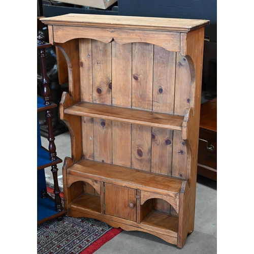 172 - A stained pine spice rack 58 x 20 x 88 cm to/w mahogany four-tier open bookcase/dispay shelves (2)