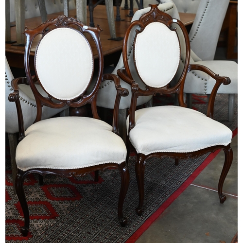 189 - A pair of Hepplewhite style open armchairs