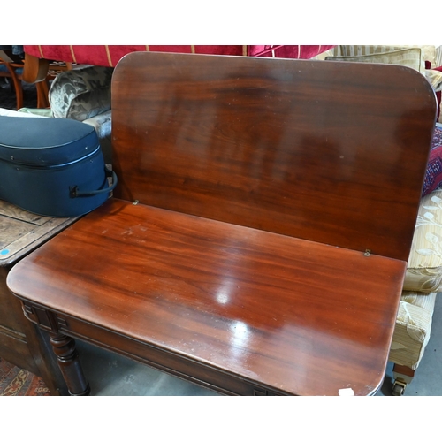 237 - A 19th century mahogany folding tea table on turned supports, 90 x 44 x 70 cm high