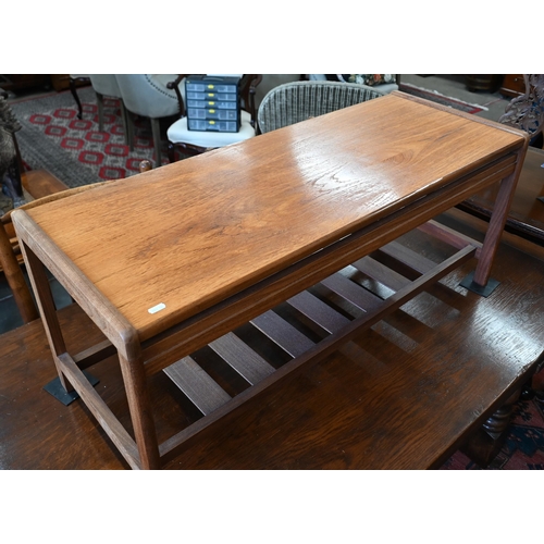 258 - A mid-century teak coffee table with slatted undertier, 106 x 40 x 45 cm high