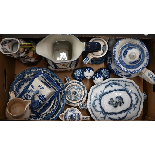 414 - A large Victorian blue and white Willow pattern meat dish, to/w a quantity of Victorian and later 'A... 