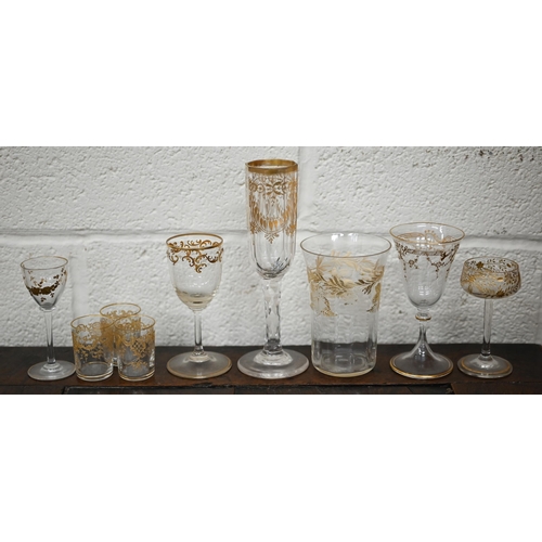 463 - A selection of 19th Century and later gilt-decorated glassware (box)