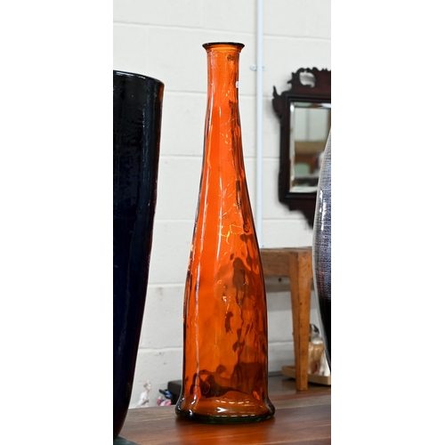 464 - A large blue glazed vase/stick-stand 69cm high, to/w an earthenware 'studio' vase and a tall orange ... 