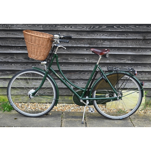 90 - A Pashley Sovereign step-through bicycle c/with leather Brooks saddle, wicker basket and led lights ... 