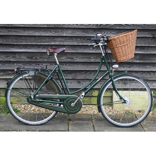 90 - A Pashley Sovereign step-through bicycle c/with leather Brooks saddle, wicker basket and led lights ... 