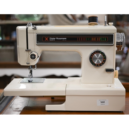 560 - A Frister & Rossman Beaver 5 electric sewing machine