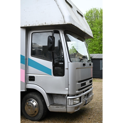 100 - A Ford Iveco 75e live-in horse box, registered P/1996, 236,796 km, manual 5-speed, plated until 08/2... 