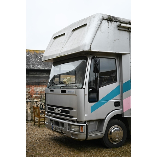 100 - A Ford Iveco 75e live-in horse box, registered P/1996, 236,796 km, manual 5-speed, plated until 08/2... 