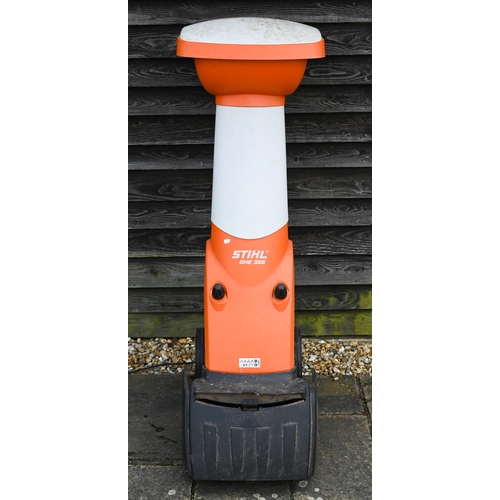 121 - A Stihl GHE355 large 240v garden shredder wood chipper c/with safety helmet, goggles, ear defenders ... 