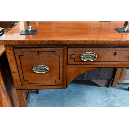 146 - A 19th century mahogany ebony strung three drawer dressing table, 120 x 54 x 82 cm high