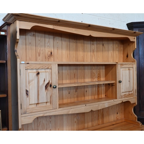 162 - A 'Porcupine Furniture' stained pine kitchen dresser, 146 x 42 x 186 cm high