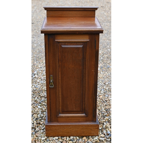 275 - Edwardian walnut bedside cabinet with panelled door a/f, 38 x 38 x 82 cm h