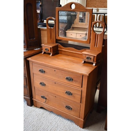 291 - Edwardian satin-walnut mirror backed dressing chest, 92 x 42 x 150 cm