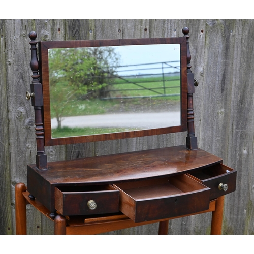 323 - Regency mahogany toilet mirror on three drawer bowfront platform base, 68 x 30 x 68 cm a/f