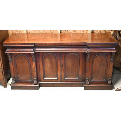 329 - A large 19th century mahogany sideboard, 180 x 58 x 90 cm h a/f