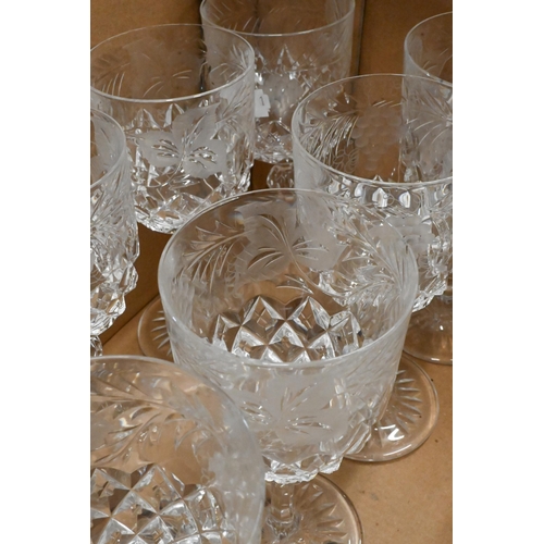 426 - A suite of eight each vine-etched and cut wine glasses, champagne flutes and port glasses to/w five ... 