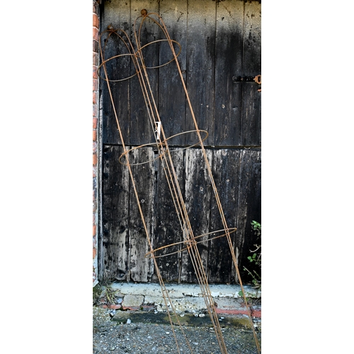 78 - A pair of weathered steel ball head obelisk plant frames, approx. 205 cm h (2)