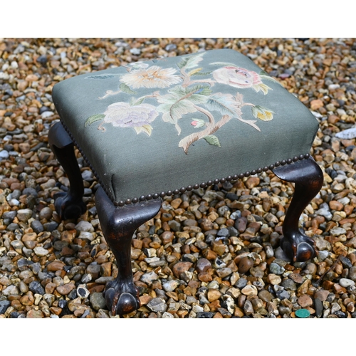 285 - An oak leather top box stool carved with 'Immaculata Gens' Welsh heraldic crest to front (unstained ... 