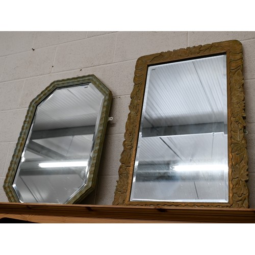 160A - A bevelled octagonal mirror in rippled painted framed, 82 x 56 cm to/w Continental bevelled mirror i... 