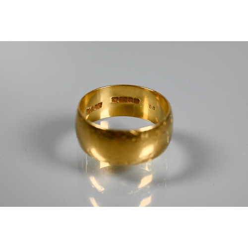 315 - An 18ct yellow gold wide D-shaped wedding band, approx 7mm wide, size O, 7.1g