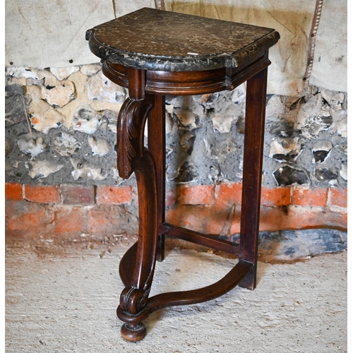 122 - An antique oak console table with serpentine form marble marble, 40 cm x 36 cm x 74 cm h