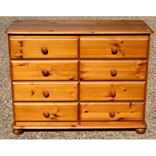 299 - A stained pine (possibly Ducal) bedroom furniture suite comprising six drawer tallboy 60 x 44 x 115 ... 