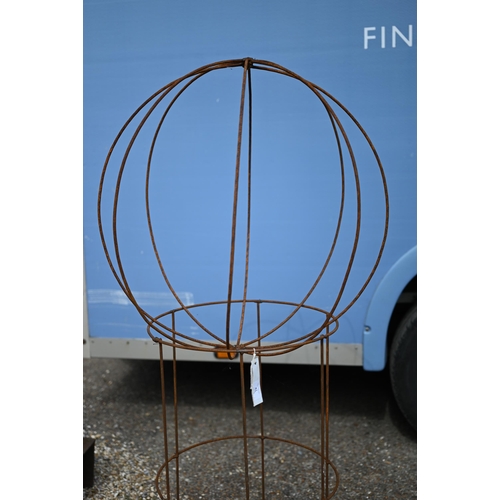 41 - A weathered steel ball on stand sweet pea frame, approx 140 cm high