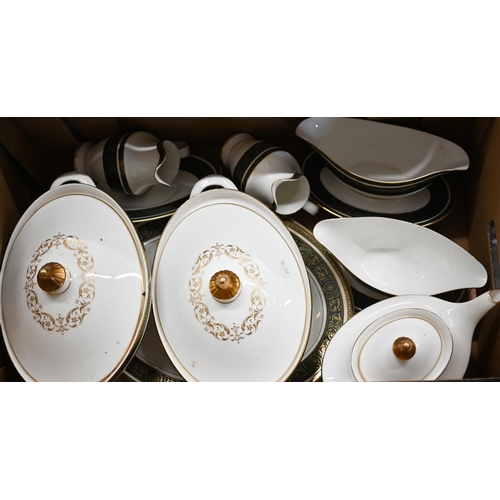 415 - An extensive Royal Doulton 'Vanborough' dinner/tea/coffee service for twelve (3 boxes)