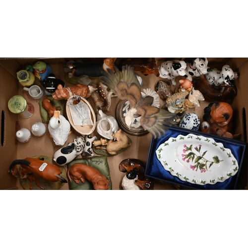 430 - An extensive collection of ceramic birds and other animals etc (2 boxes)