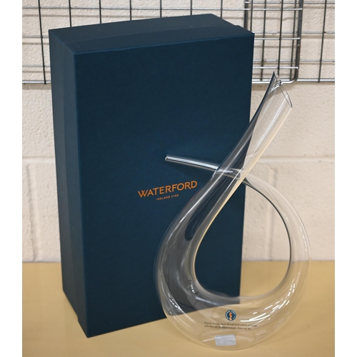 433 - A boxed Waterford 'Accent Carafe' from the Elegance Collection to/w a pair of modern design decanter... 