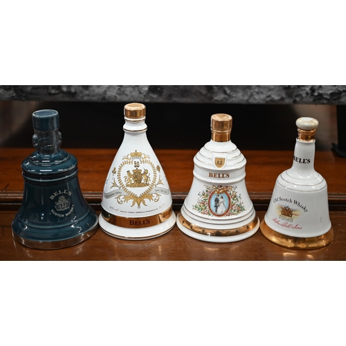 474 - Ten Wade Bells whisky commemorative bell decanters (full) to/w four smaller examples (14)