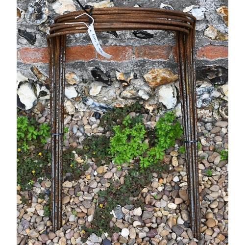 49 - Ten weathered steel bowed garden plant supports/frames, approx 60 cm h x 40 cm w (10)