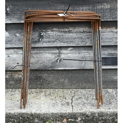 50 - Ten weathered steel bowed garden plant supports/frames, approx 50 cm h x 40 cm w (10)