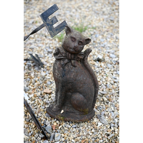 90 - A steel cockerel surmounted wind vane to/with a cast iron 'cat' doorstop (2)