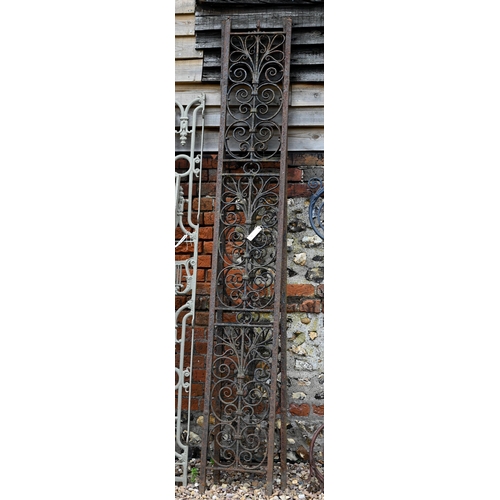 94 - Assorted old cast iron decorative architectural panels, the largest 232 cm x 32.5 cm (5)