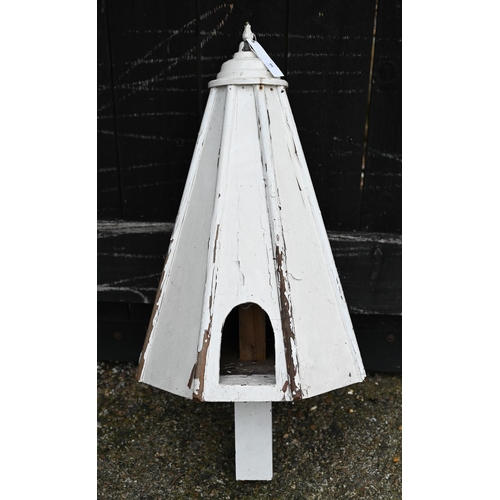 99 - An old weathered wooden tapering dovecote hood, a/f